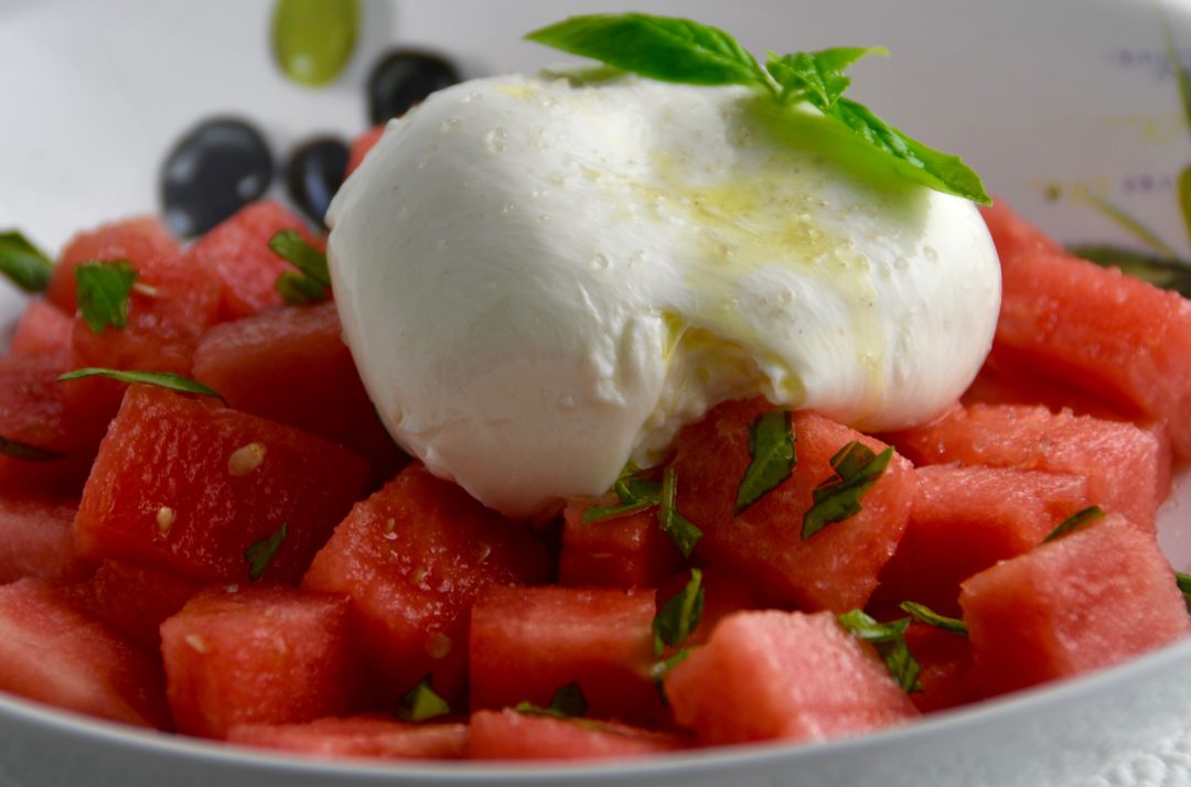 Featured image of post Steps to Prepare Watermelon Tomato Burrata Salad